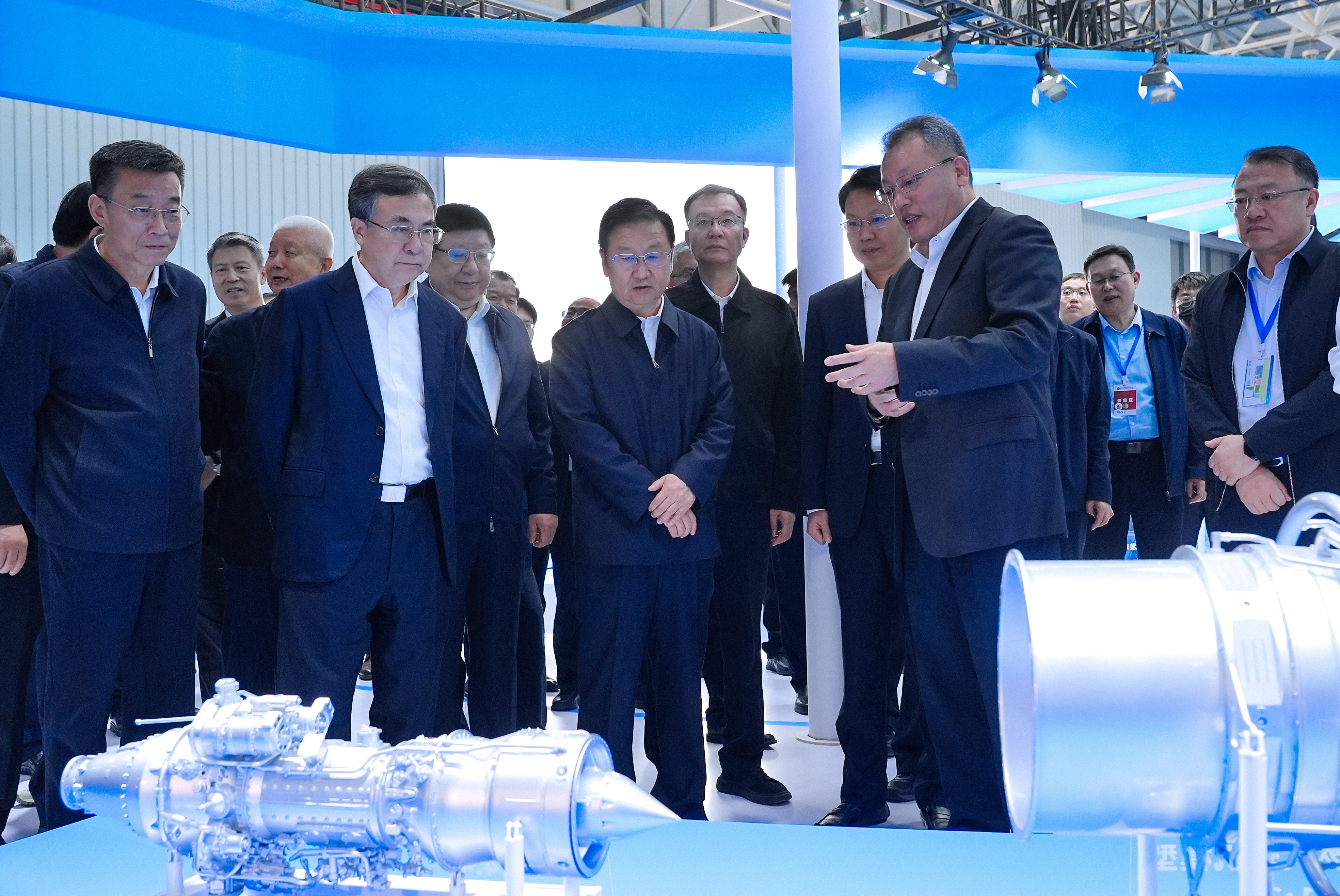 中国航发携多型自主创新成果亮相2025辽宁省航空产业发展大会暨沈阳法库国际飞行大会