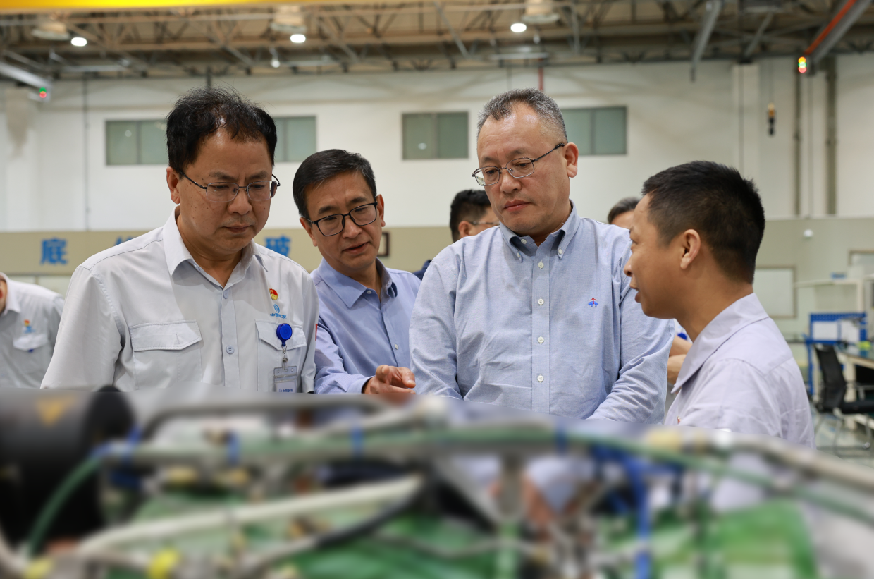 中国航发党组领导到相关直属单位调研并进行现场办公