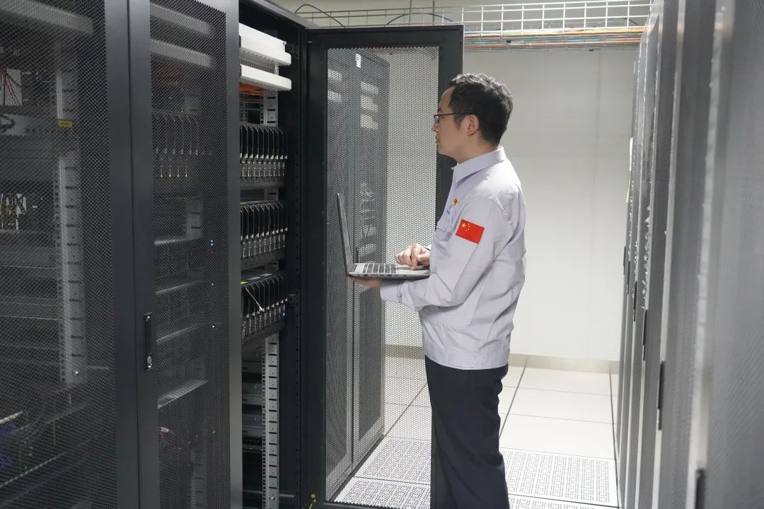 科技日报:“智周”国产工业设计软件让研发“跑起来”